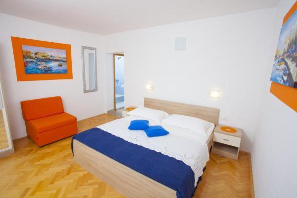 Apartments Ratko Tučepi Стая снимка