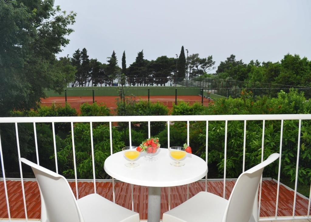 Apartments Ratko Tučepi Екстериор снимка