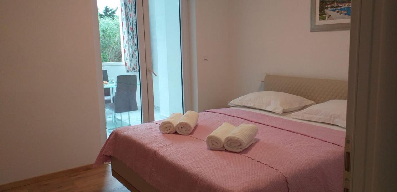 Apartments Ratko Tučepi Екстериор снимка
