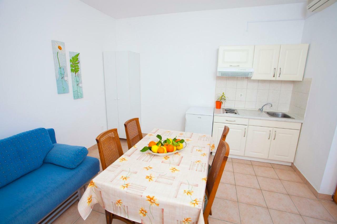 Apartments Ratko Tučepi Екстериор снимка