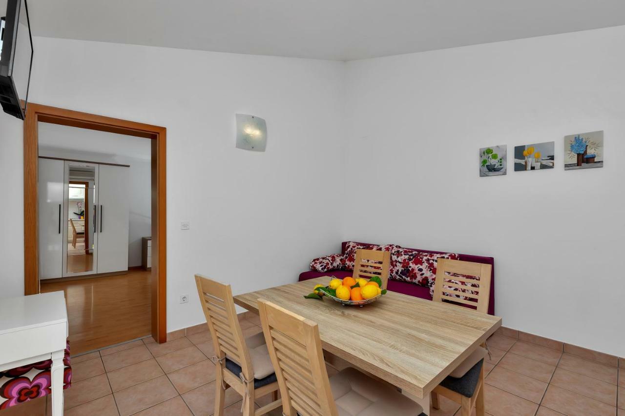 Apartments Ratko Tučepi Екстериор снимка